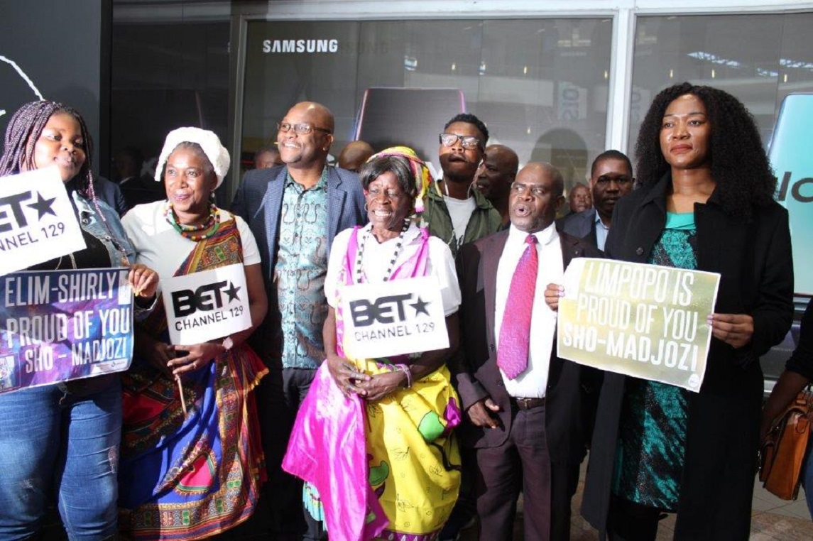 MEC Thandi Moraka and Minister of Sport, Arts and Culture Hon. Nathi Mthethwa joined by fans and family members welcomed Sho Madjozi at OR Thambo International Airport in Johannesburg as she lands on home soil back  from Los Angeles in California where she scooped Black Excellence Television Network  Best New International Act Award, which makes her the first black female to win a BET in South Africa